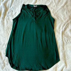 Woman’s green tank size medium